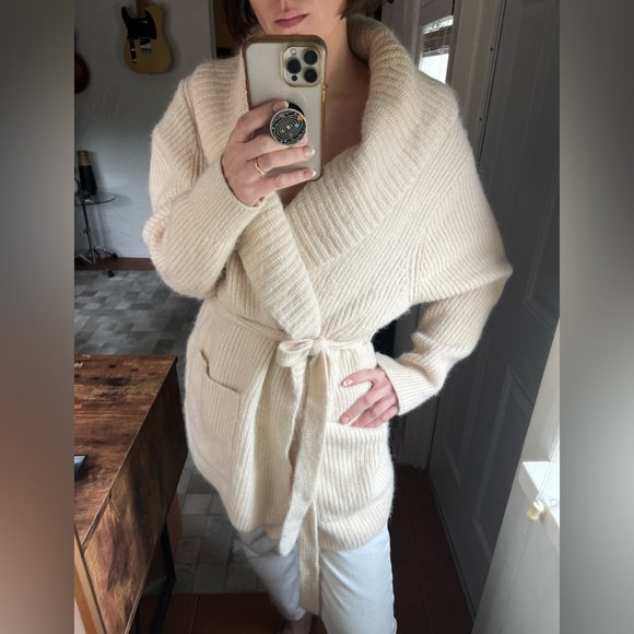 & Other Stories Capsule Collection - Cream Cardigan with belt (never been worn) - Picture 3 of 4